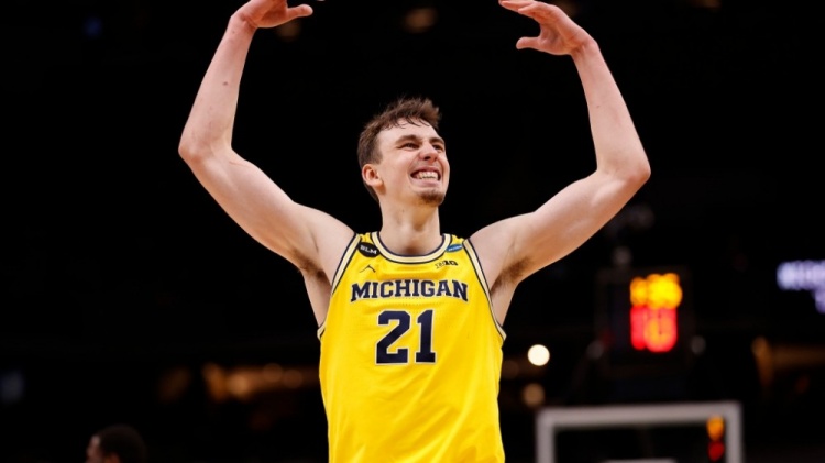 主教练的调 主教练的调