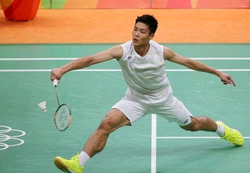 也体现在他 也体现在他